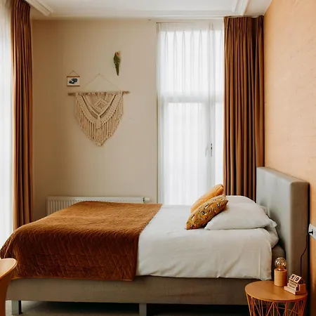 La Paulowna Boutique 3*
